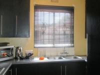 Kitchen - 8 square meters of property in Naturena