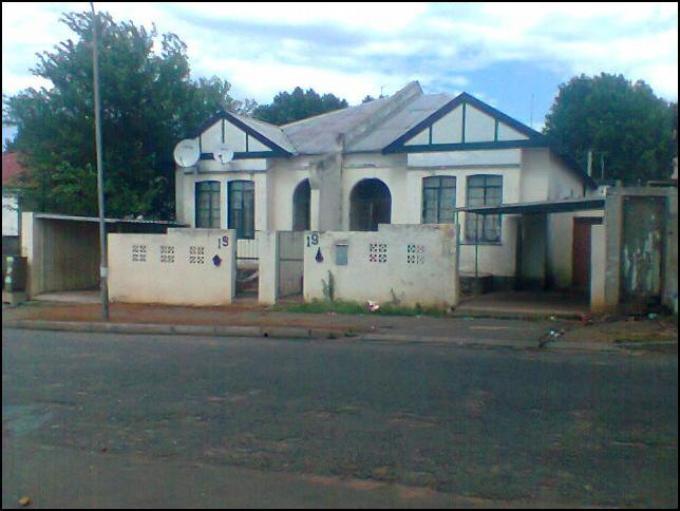 3 Bedroom House for Sale For Sale in Jeppestown - Private Sale - MR140880