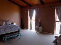 Main Bedroom - 41 square meters of property in Culturapark