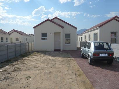 2 Bedroom Simplex for Sale For Sale in Strand - Home Sell - MR14238