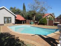 Entertainment - 42 square meters of property in Carletonville