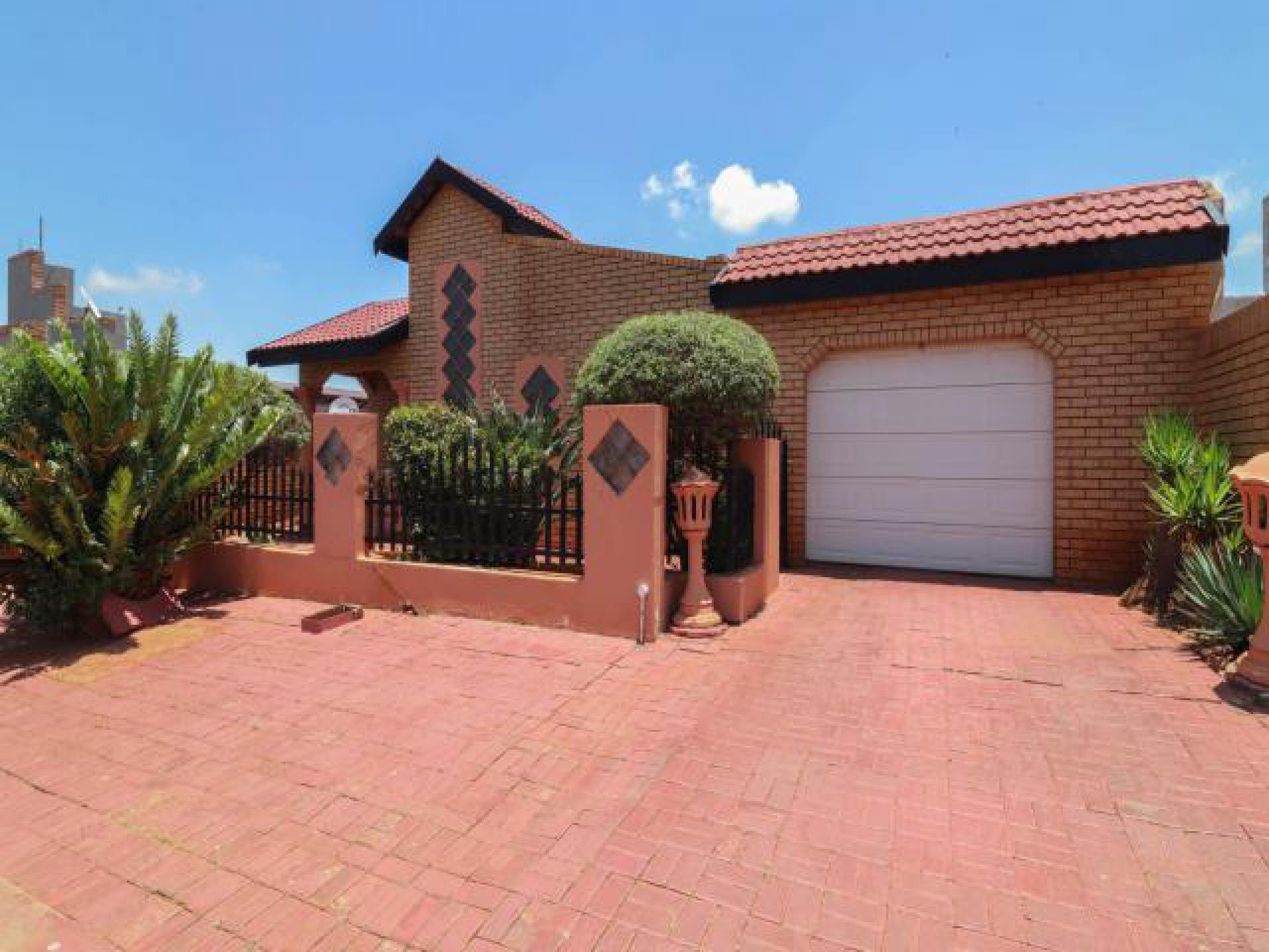 Front View of property in Lenasia South