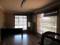 Rooms - 245 square meters of property in Delmas