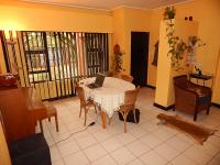 Dining Room - 27 square meters of property in Bloemfontein