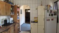 Kitchen - 27 square meters of property in Westonaria