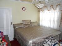 Main Bedroom - 15 square meters of property in Jabulani