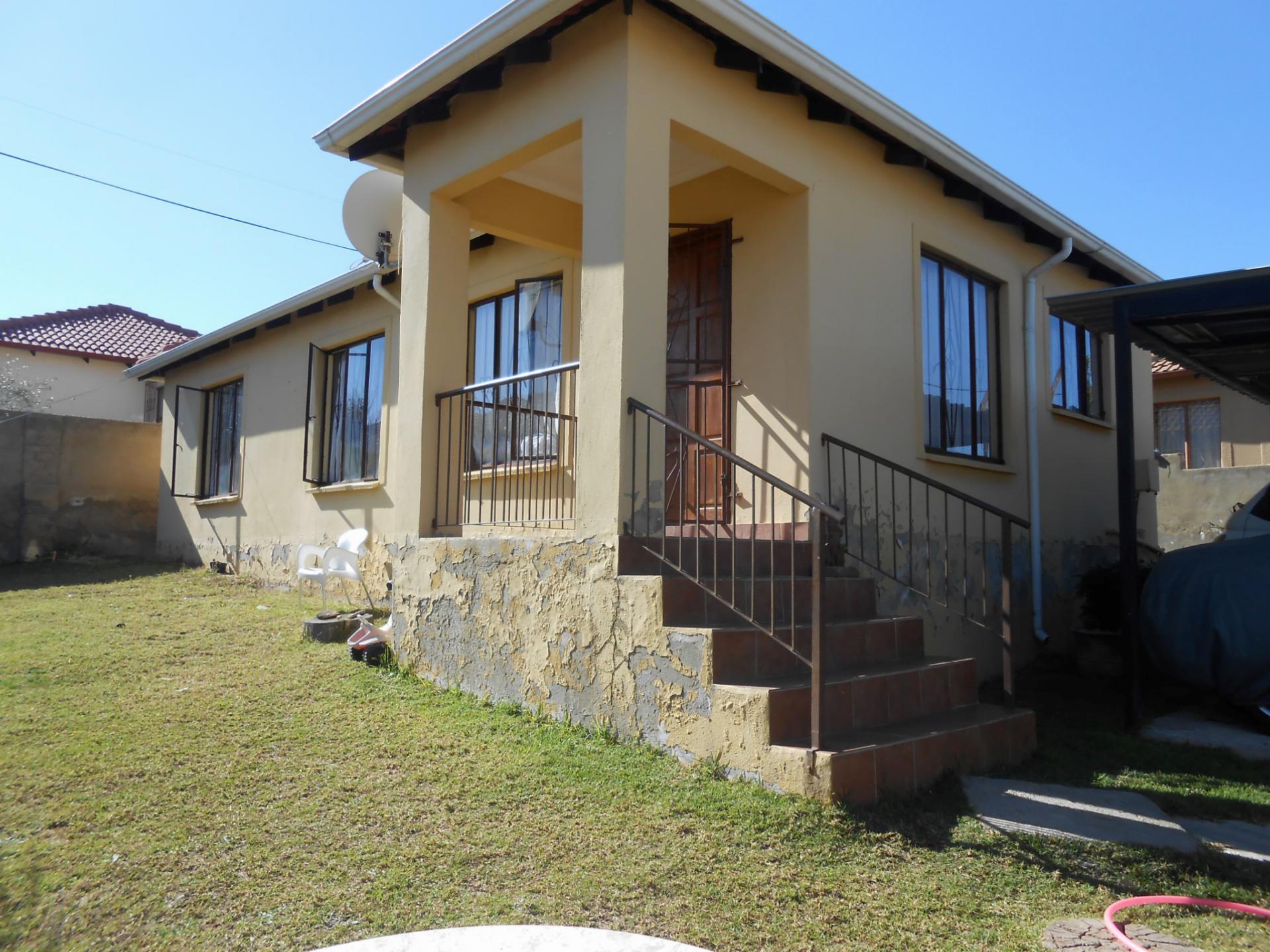 3 Bedroom House for Sale For Sale in Cosmo City - Private Sa