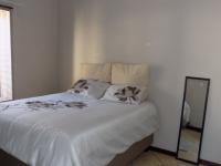 Bed Room 1 - 18 square meters of property in Waterval East