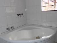 Bathroom 1 - 5 square meters of property in Rustenburg