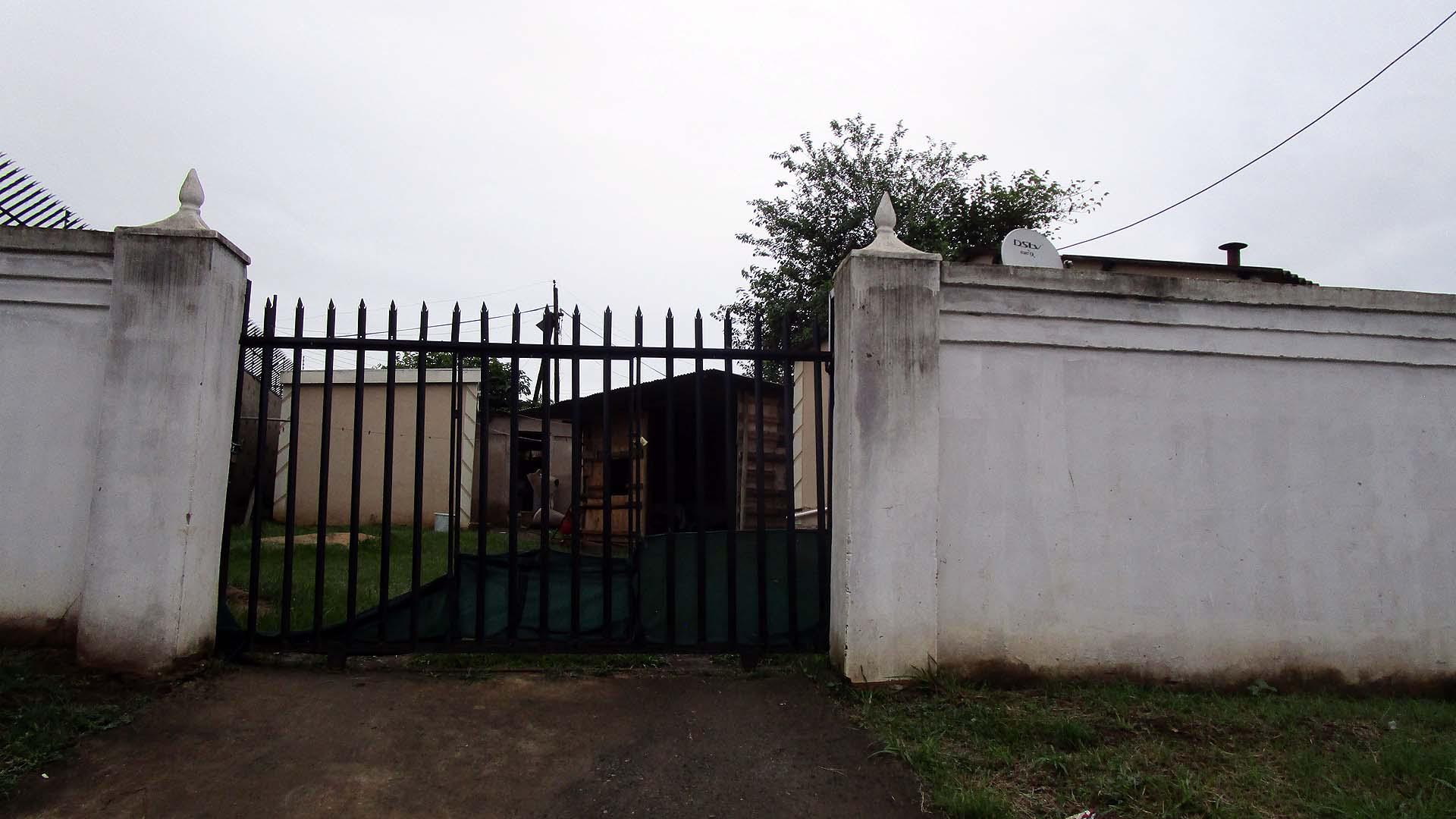 Front View of property in Pietermaritzburg (KZN)