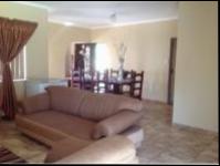 Lounges - 48 square meters of property in Roodia