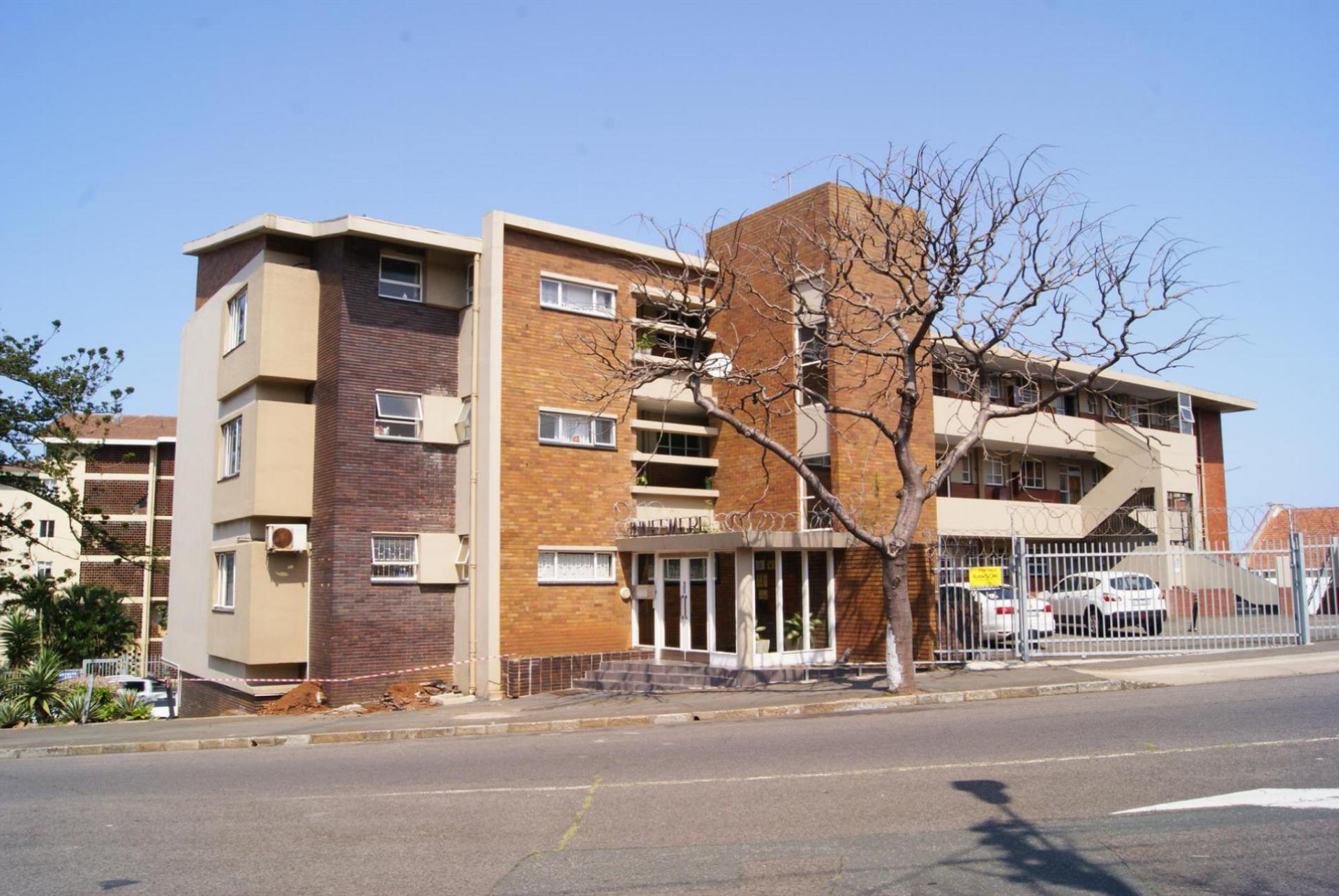 Front View of property in Windermere