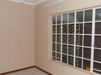 Bed Room 1 - 15 square meters of property in Rustenburg