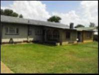 3 Bedroom 2 Bathroom House for Sale for sale in Carletonville