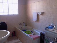 Bathroom 1 - 6 square meters of property in Rustenburg