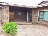 5 Bedroom 2 Bathroom House for Sale for sale in Steytlerville