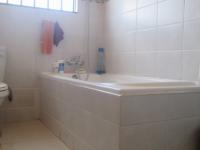 Main Bathroom - 5 square meters of property in Dawn Park