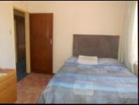 Bed Room 1 - 9 square meters of property in Lenasia
