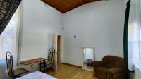 Bed Room 1 - 22 square meters of property in Bonaero Park