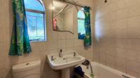 Bathroom 1 - 8 square meters of property in Bonaero Park