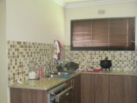 Kitchen - 20 square meters of property in Vaalpark