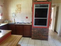 Kitchen - 31 square meters of property in Sunward park