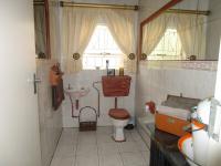 Bathroom 1 - 6 square meters of property in Sunward park