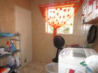 Kitchen - 31 square meters of property in Sunward park