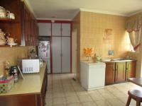 Kitchen - 31 square meters of property in Sunward park