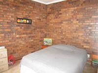 Bed Room 2 of property in Sunward park