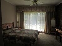 Main Bedroom - 35 square meters of property in Sunward park