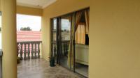 Balcony - 23 square meters of property in Mohlakeng