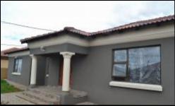 Front View of property in Middelburg - MP