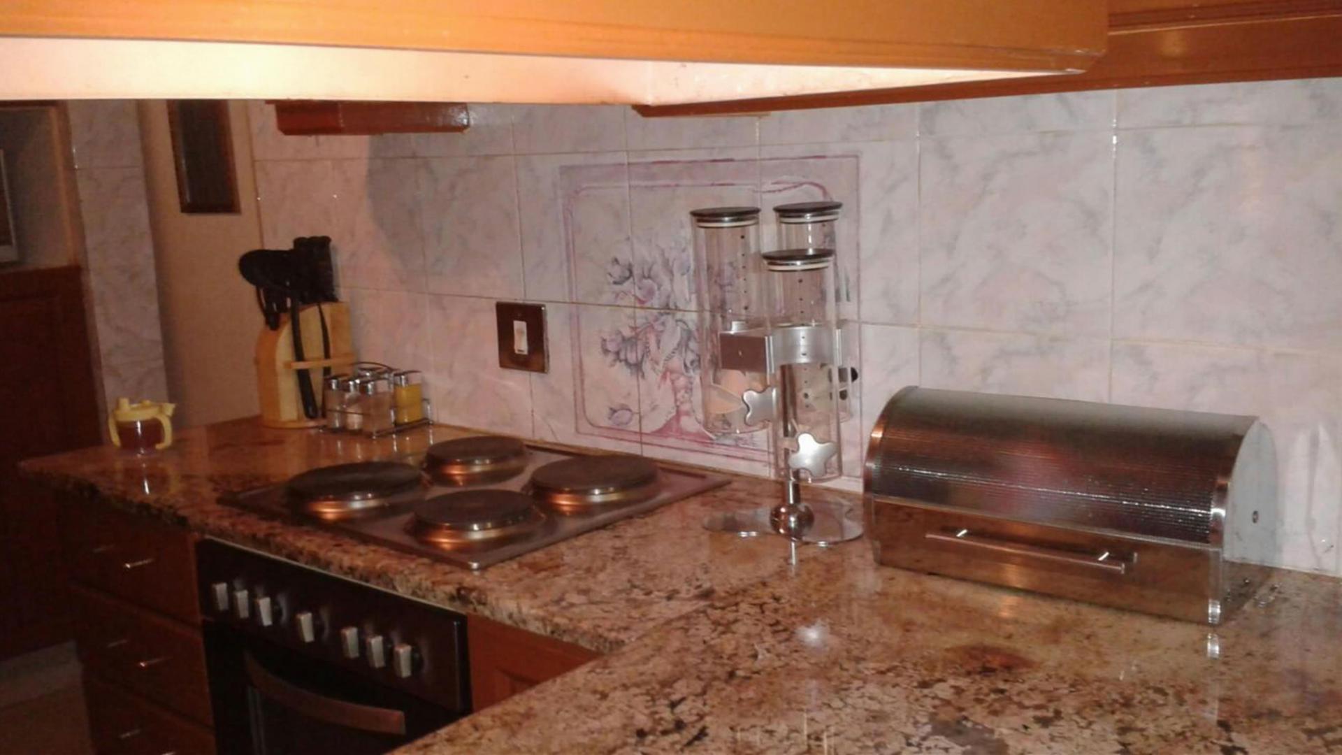 Kitchen of property in Dobsonville