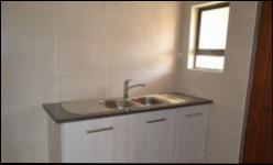 Scullery - 17 square meters of property in Middelburg - MP