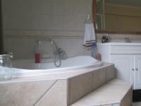 Main Bathroom - 10 square meters of property in Glenmarais (Glen Marais)