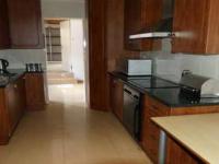 Kitchen - 16 square meters of property in Glenmarais (Glen Marais)