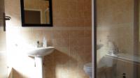 Bathroom 1 - 7 square meters of property in Halfway Gardens