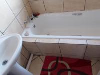 Main Bathroom of property in Emalahleni (Witbank) 