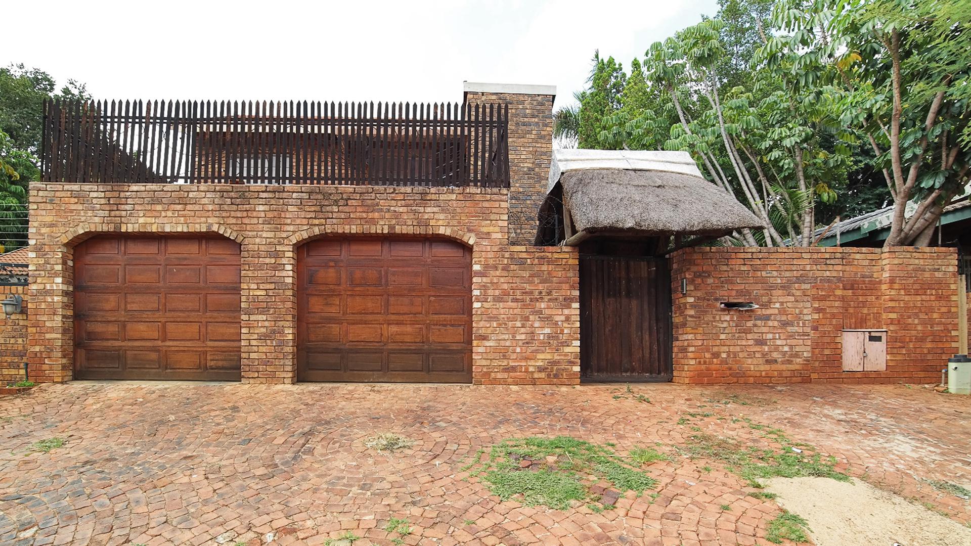 Front View of property in Montana Park