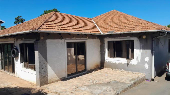 Standard Bank SIE Sale In Execution 3 Bedroom House for Sale in Musgrave - MR155051