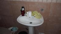 Main Bathroom - 4 square meters of property in Musgrave