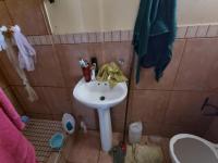 Main Bathroom - 4 square meters of property in Musgrave