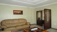 Formal Lounge - 17 square meters of property in Centurion Central