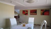 Dining Room - 17 square meters of property in Centurion Central