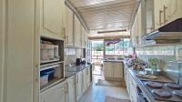 Kitchen - 15 square meters of property in Clayfield