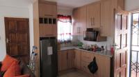 Kitchen - 11 square meters of property in Protea Glen