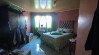 Main Bedroom - 23 square meters of property in Belhar