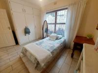 Bed Room 2 of property in Sunningdale - DBN