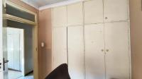 Bed Room 2 - 11 square meters of property in Brackendowns